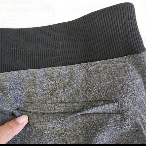 The ATHLETA Women's Gray Sz 12P Tapered  Wool Blend Casual Versatile Dress Pants - Picture 10 of 15